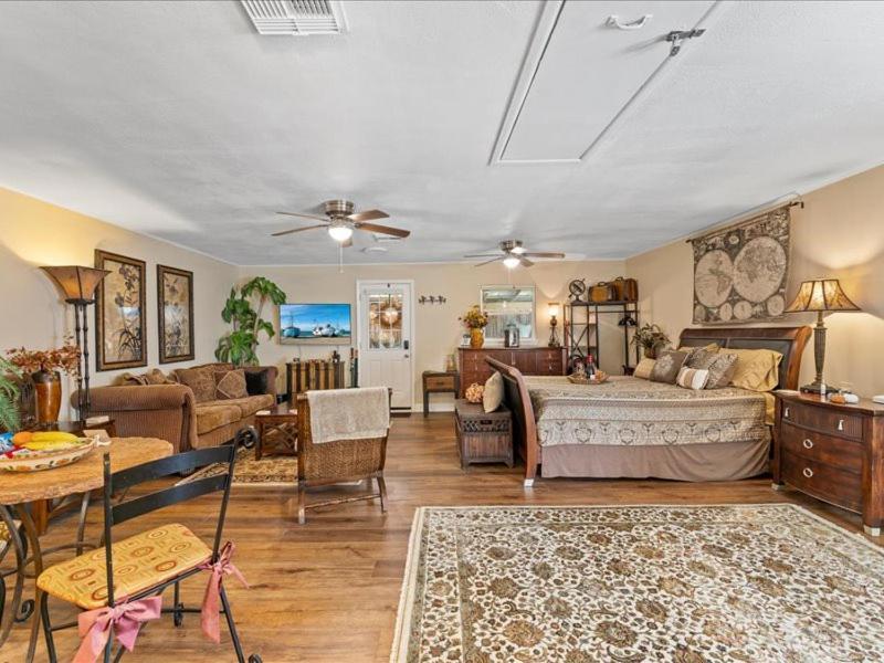 College Park-Orlando 5Star Villa Oasis - Home Away From Home - Quiet Neighborhood-Private Botanical Courtyard - Mins From Eola,Dt, Winter Park - Free Parking & Ev Plug In 外观 照片